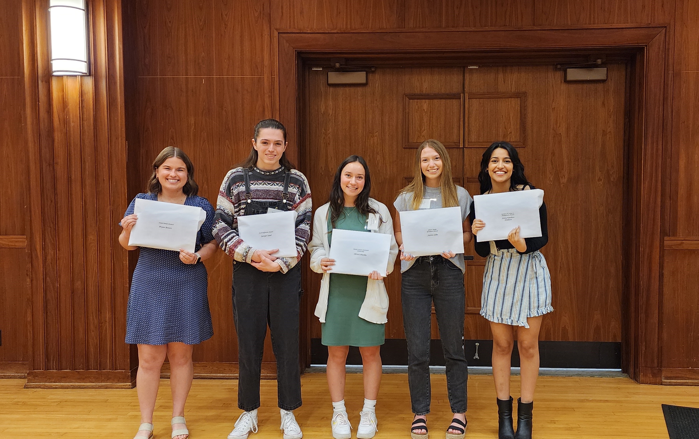 2024 Adler undergraduate awardees