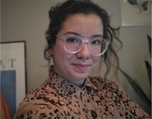 Portrait of Naiara Inacio Leão