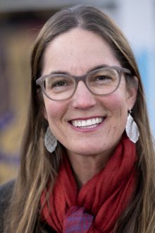 Portrait of Kristy Nabhan-Warren
